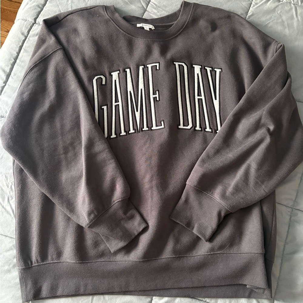 Women's Crewneck Sweater in Charcoal Gray